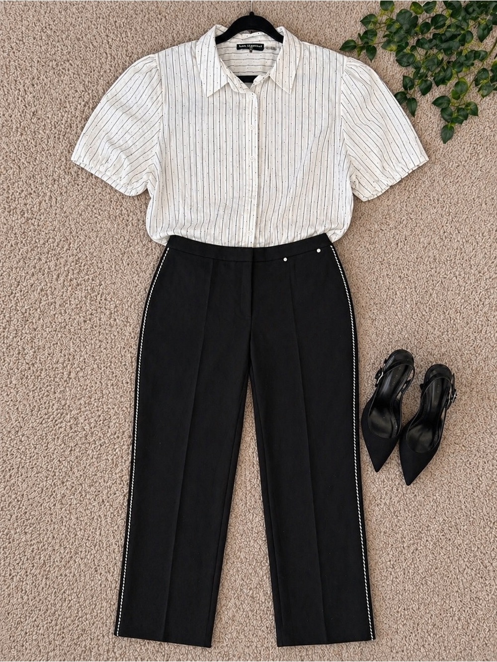 Karl Lagerfeld Black Pinstripe Pants Set Women’s Office Chic Crop(XL Trousers(XL